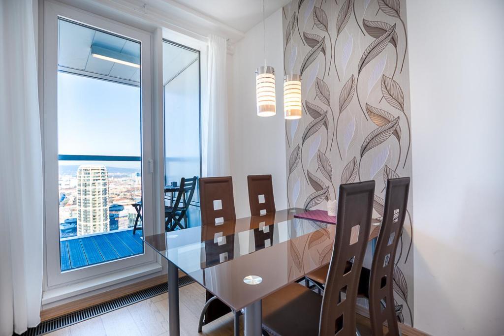 Panoramaview/31thfloor!/luxury/wifi/parking