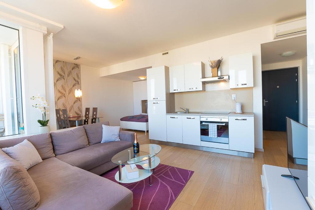 Apartmán Panoramaview/31thfloor!/luxury/wifi/parking